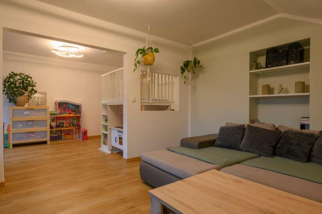 Family Apartment Bad Goisern Exterior photo